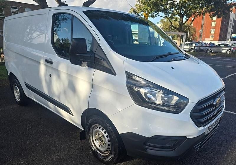 White Used 2018 Ford Transit Estate | £7,980 (Good price) - Image 1/4
