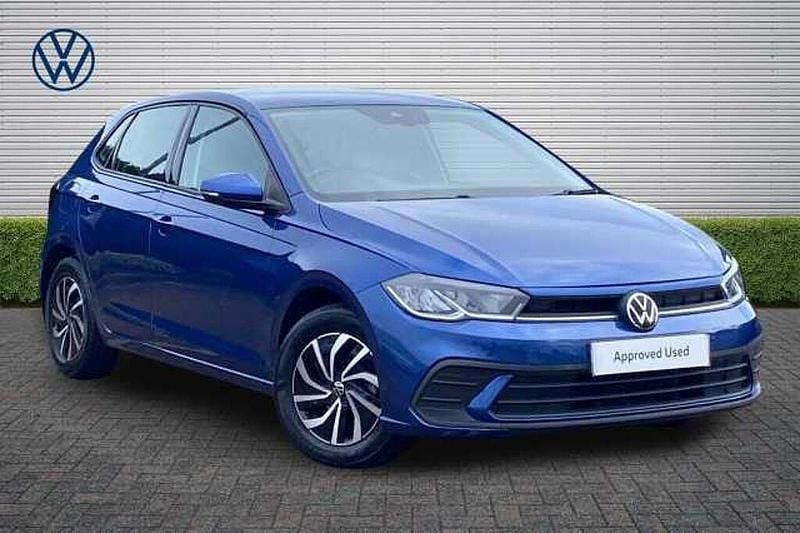 Used VW Polo Life 95 HP (69 kW) 2023 Reef blue Hatchback
