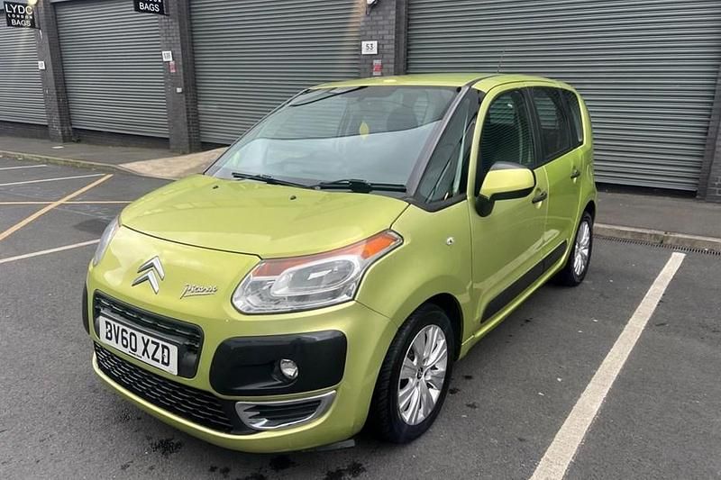 Green Used 2010 Citroën C3 Picasso VTR Sport MPV | £1,995 (Good price) - Image 1/1