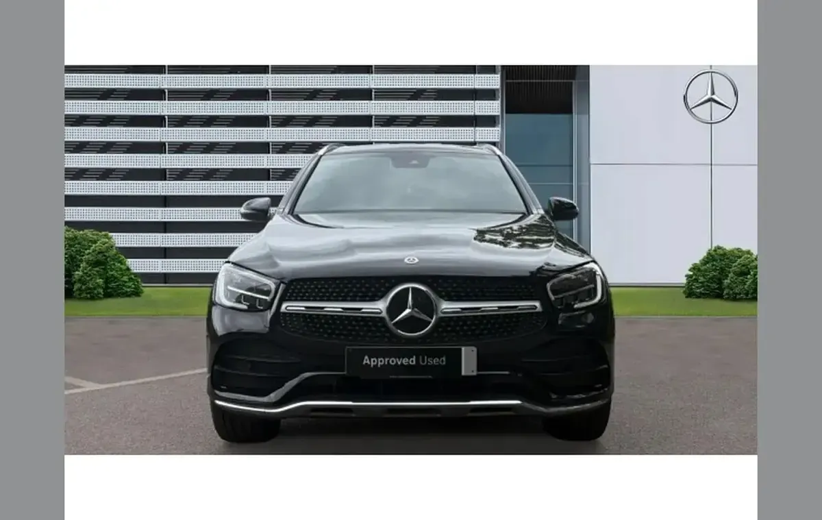 Used Mercedes GLC300 AMG Line Premium 245 HP (180 kW) 2021 Black SUV