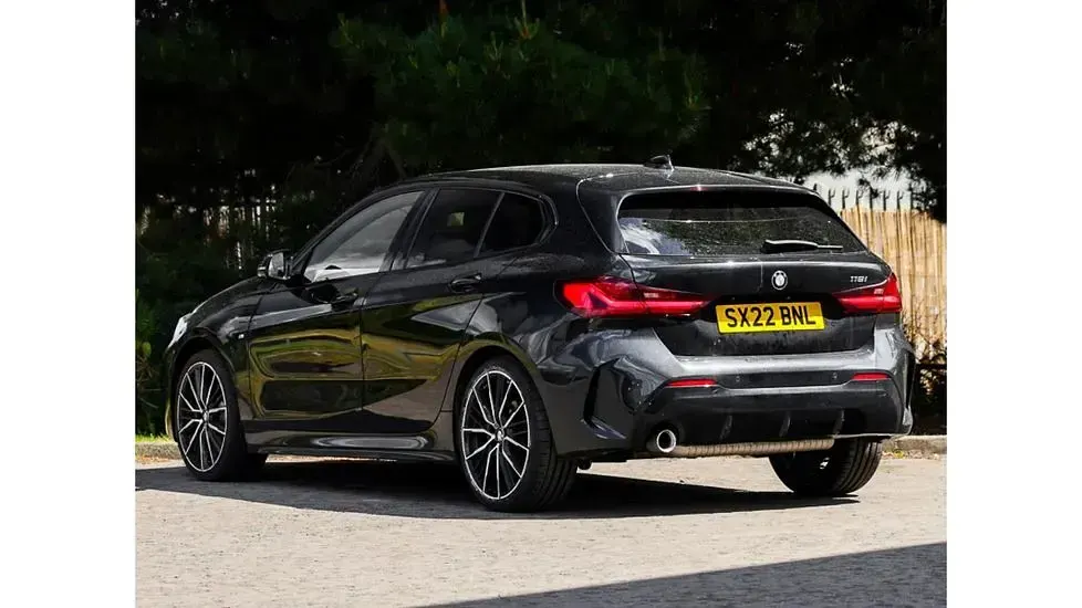 Used BMW 118 M Sport 136 HP (100 kW) 2022 Black Hatchback