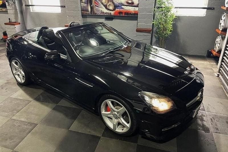 Black Used 2013 Mercedes SLK200 AMG Cabriolet | £9,995 (Fair price) - Image 1/1