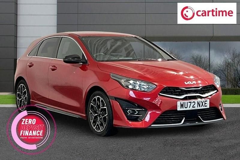 Usado Kia Ceed GT-Line 158 HP (116 kW) 2022 Vermelho Citadino