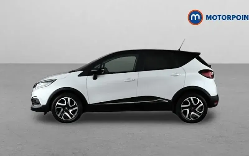 Used Renault Captur Iconic 150 HP (110 kW) 2019 White/black SUV