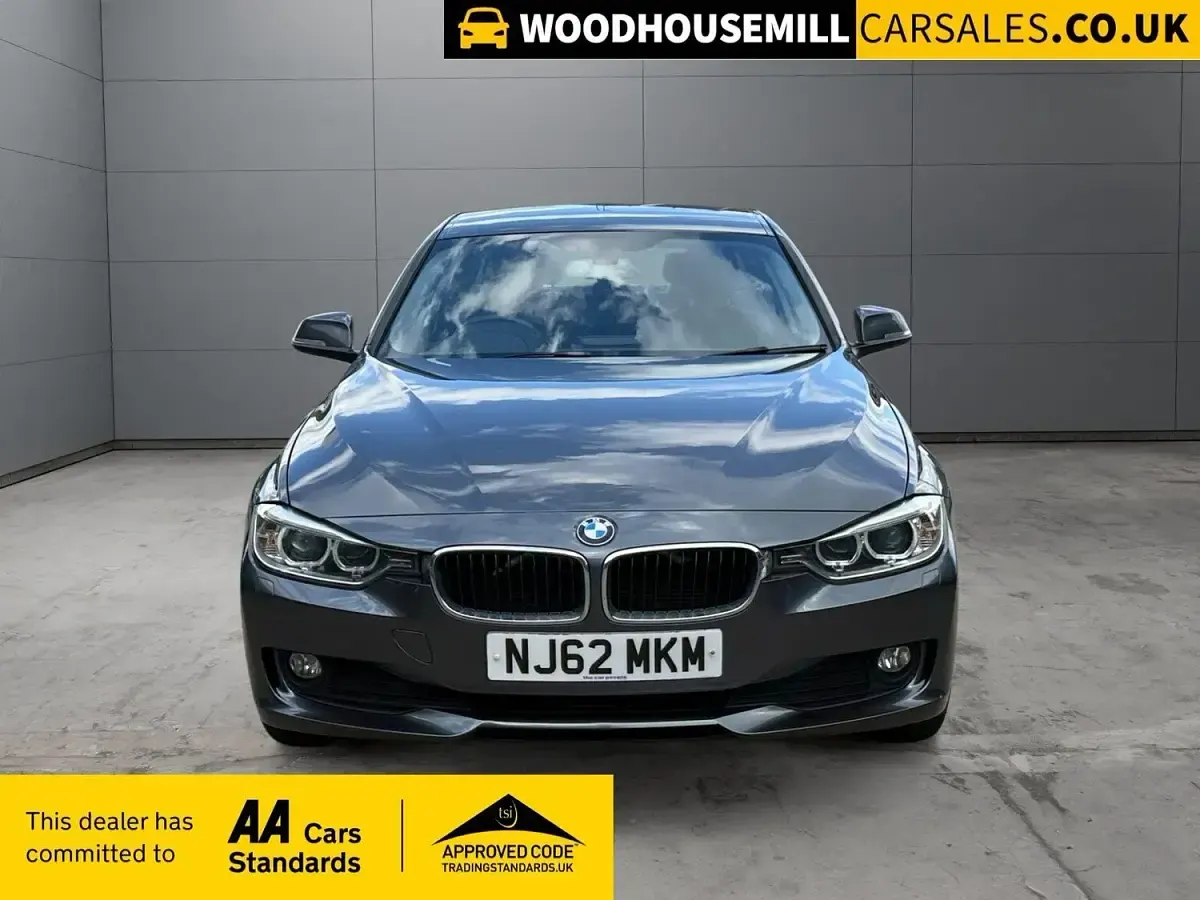 Used BMW 318 Impressive 143 HP (105 kW) 2012 Grey Sedan