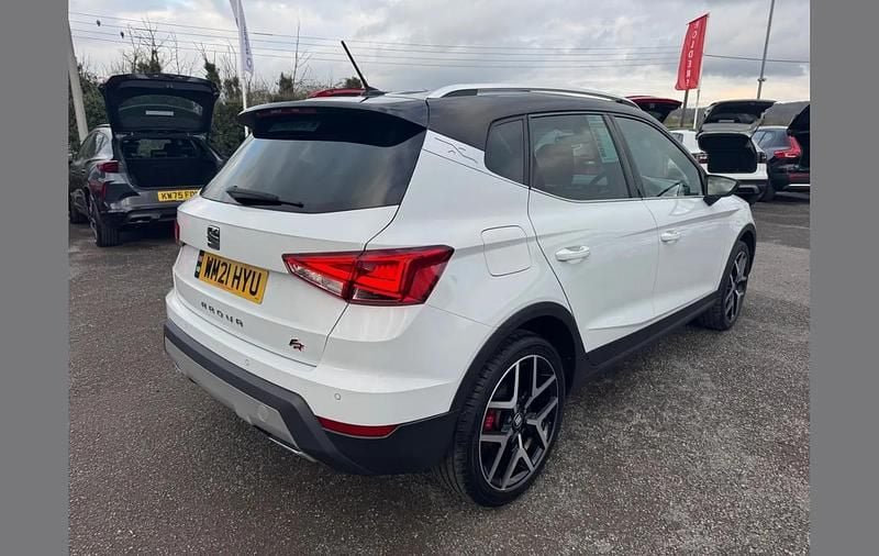 Used Seat Arona FR 108 HP (79 kW) 2021 White SUV