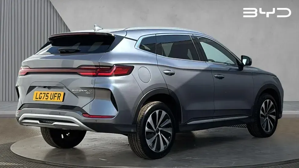 Used BYD Seal U Comfort 218 HP (160 kW) 2025 Grey SUV