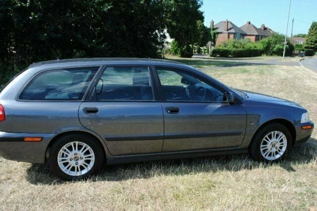 Used Volvo V40 122 HP (89 kW) 2004 Estate