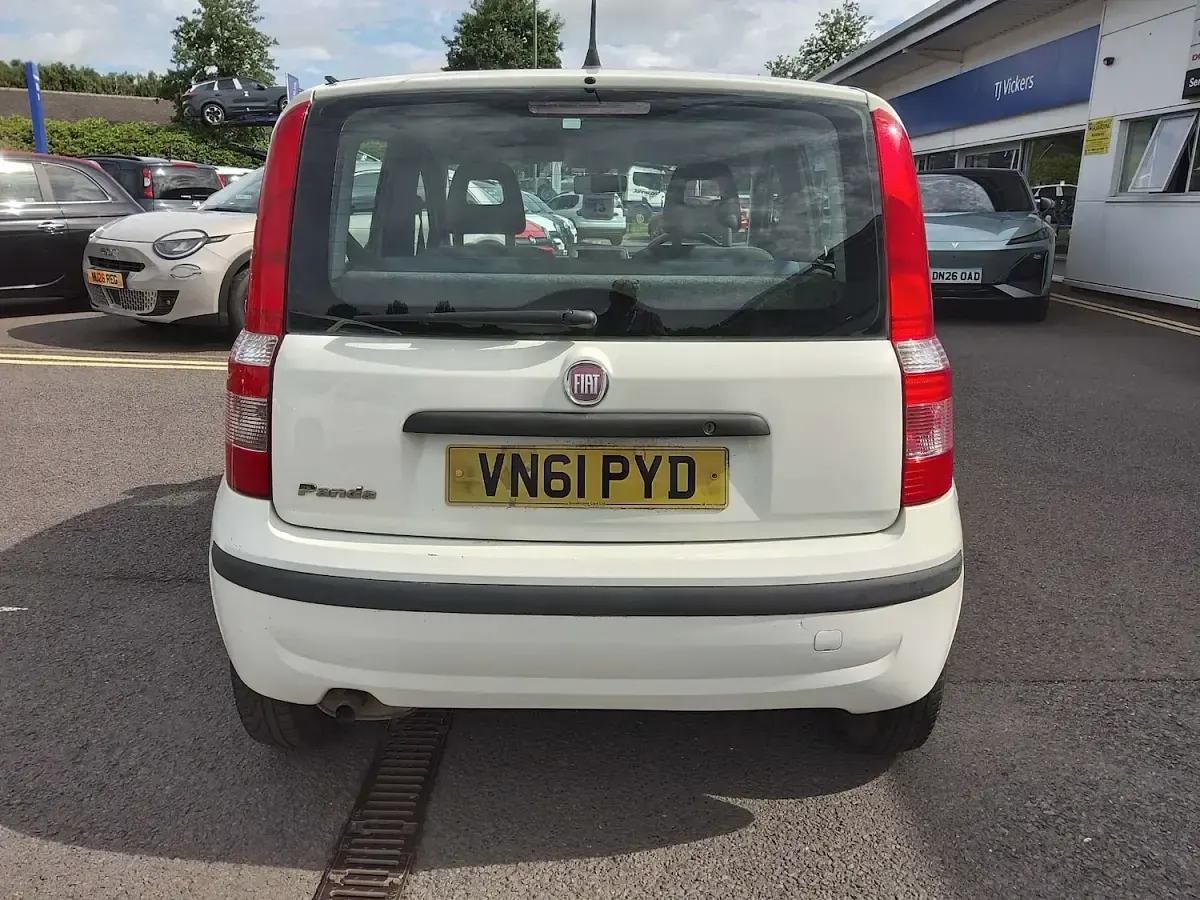 Used Fiat Panda Active 69 HP (50 kW) 2012 White Hatchback