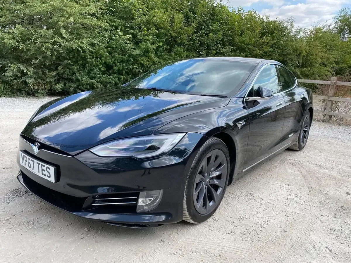 Used Tesla Model S 241 kW (328 HP) 2017 Black Hatchback