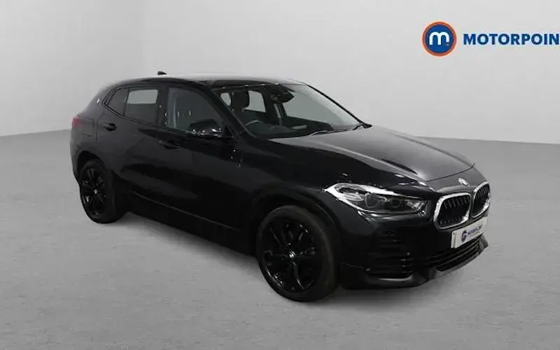 Begagnad BMW X2 Sport Line 178 HK (130 kW) 2022 SUV