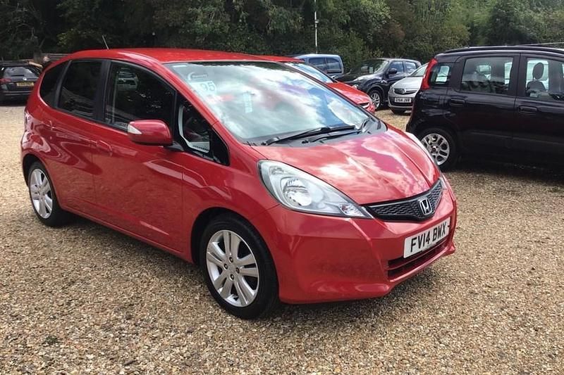 Red Used 2014 Honda Jazz ES Hatchback | £6,495 (Good price) - Image 1/1