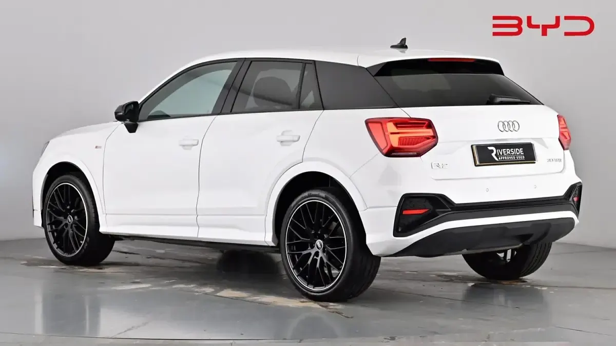 Used Audi Q2 Black Edition 110 HP (80 kW) 2022 Ibis white SUV
