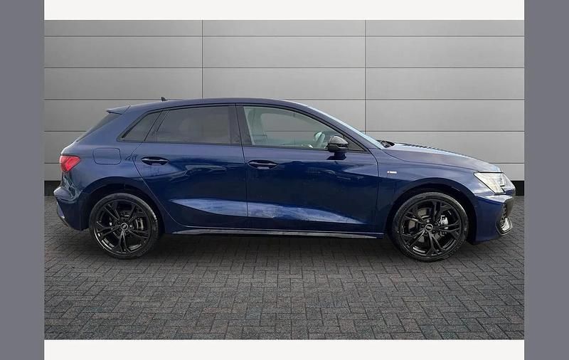 Used Audi A3 e-tron Black Edition 204 HP (150 kW) 2025 Navarra blue Hatchback