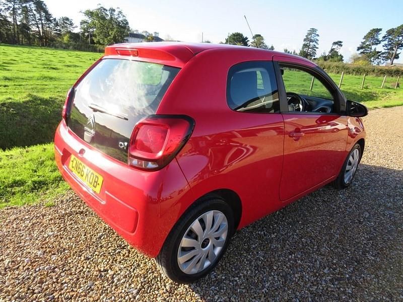 Used Citroën C1 Feel 82 HP (60 kW) 2016 Red Hatchback