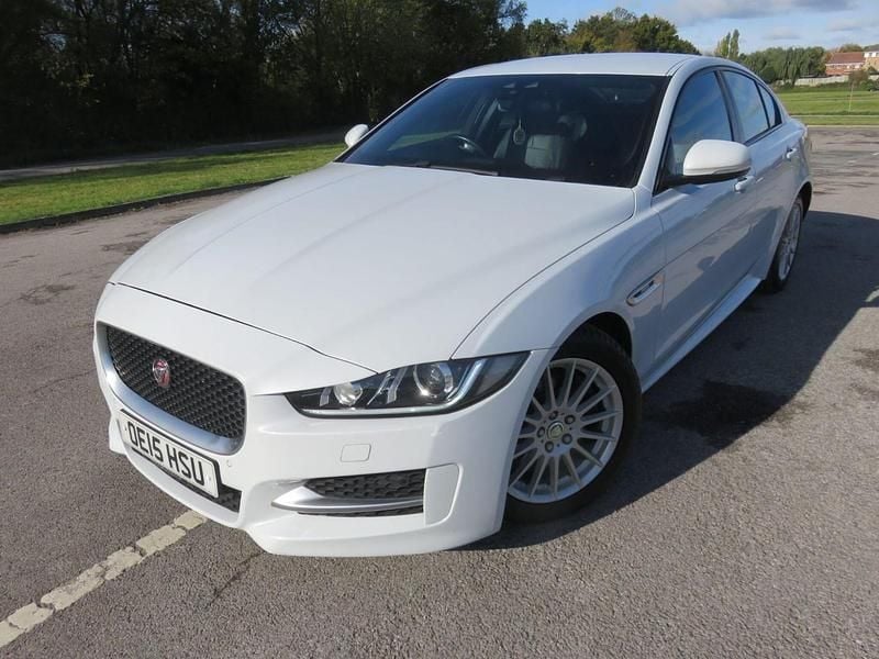 White Used 2015 Jaguar XE R-Sport Sedan | £5,990 (Good price) - Image 1/4