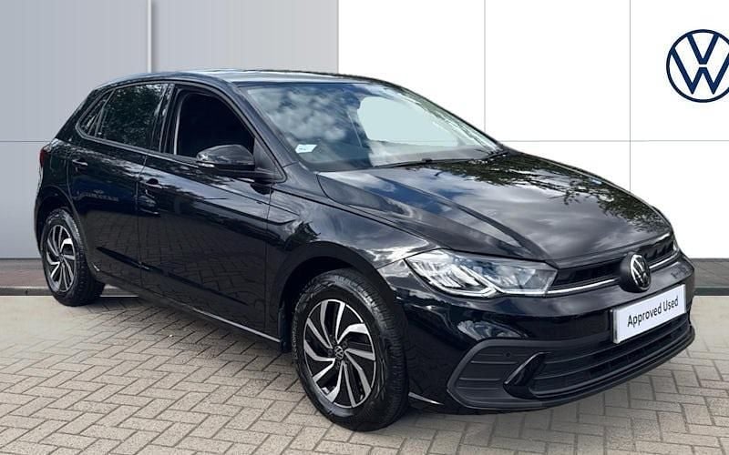 Used 2026 VW Polo Life Hatchback | £16,661 (Good price) - Image 1/4