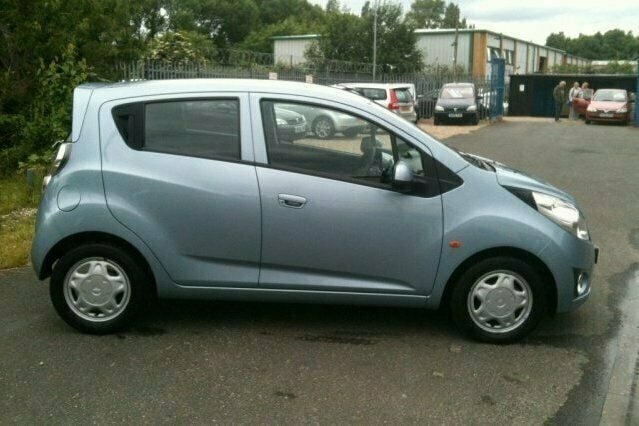 Used Chevrolet Spark 2011 Hatchback