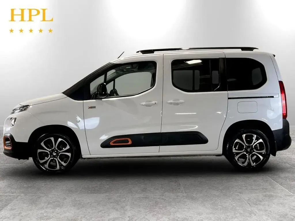 Used Citroën e-Berlingo XTR 100 kW (136 HP) 2023 White MPV