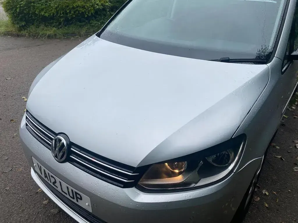 Used VW Touran SE 105 HP (77 kW) 2012 Silver MPV