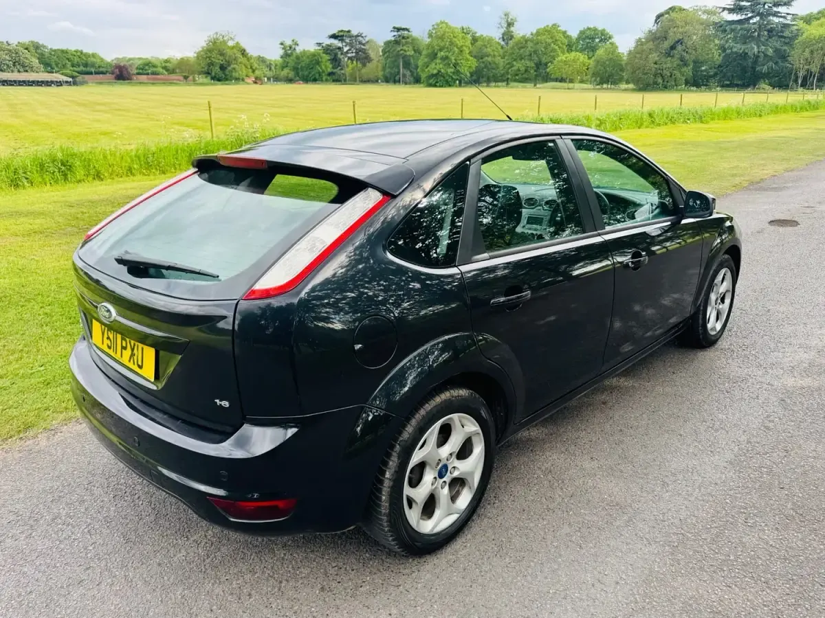Usado Ford Focus Sport 2011 Preto Citadino