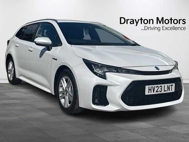 Used Suzuki Swace 140 HP (102 kW) 2023 White Estate