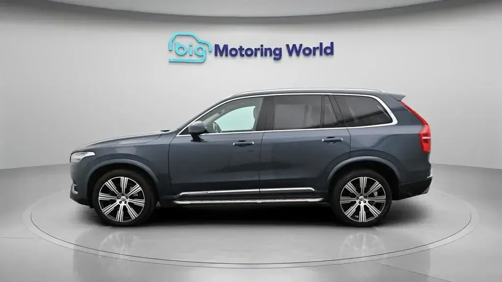 Used Volvo XC90 Inscription 235 HP (172 kW) 2020 Blue SUV