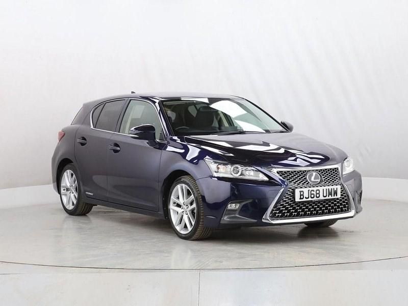 Used Lexus CT200h Luxury Line 136 HP (100 kW) 2018 Blue Hatchback