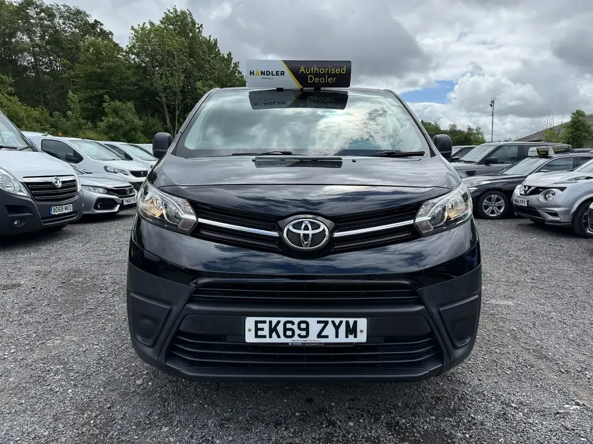 Used Toyota Proace 2019 Black MPV