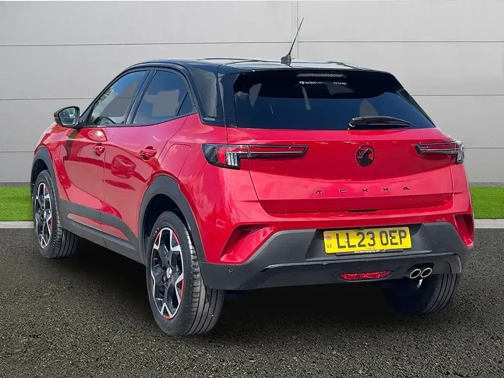 Second-hand Vauxhall Mokka 2023 Roșu SUV