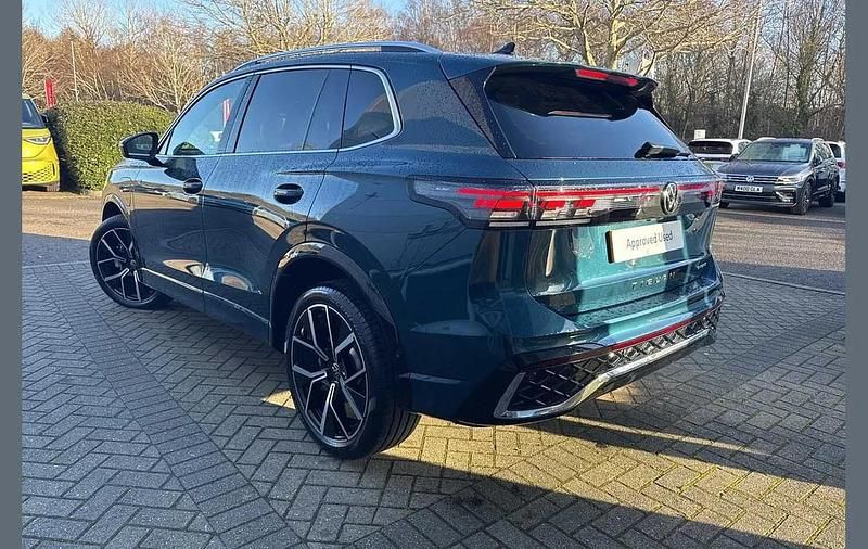 Used VW Tiguan R-line 272 HP (200 kW) 2025 Blue SUV