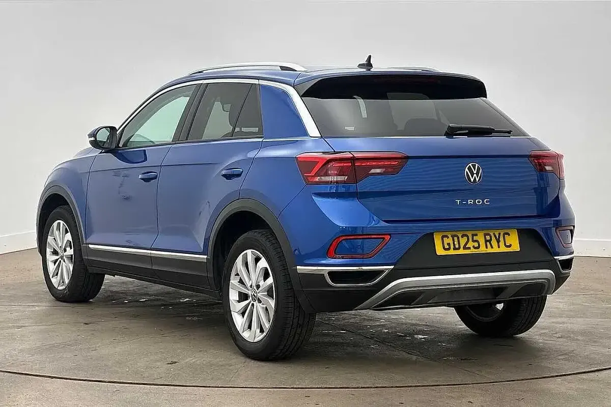 Used VW T-Roc Style 150 HP (110 kW) 2025 Blue SUV