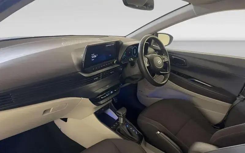 Used Hyundai Bayon Ultimate 101 HP (74 kW) 2023 Silver SUV