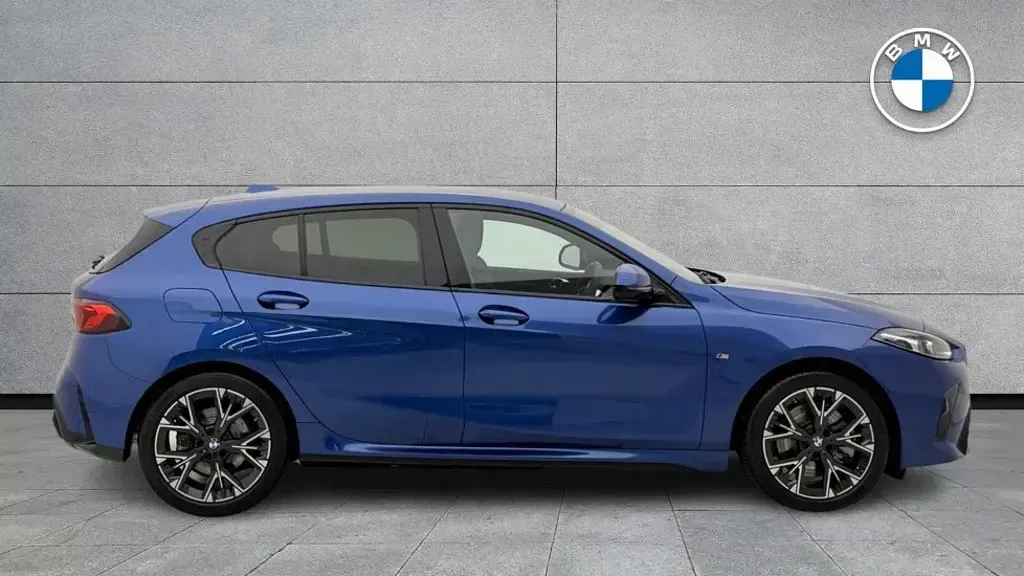 Used BMW 123 M Sport 215 HP (158 kW) 2025 Blue Hatchback