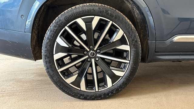 Used Volvo XC90 Ultra 449 HP (330 kW) 2025 Blue SUV