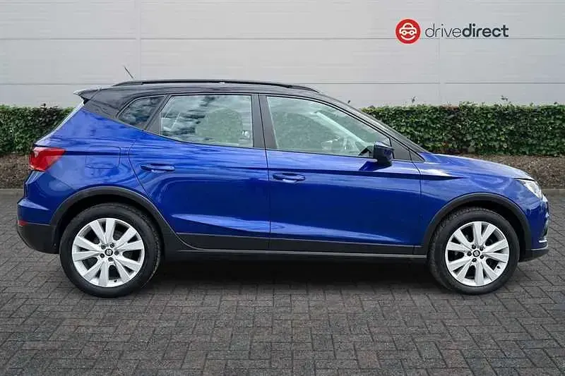 Used Seat Arona SE Technology 95 HP (69 kW) 2020 Blue SUV