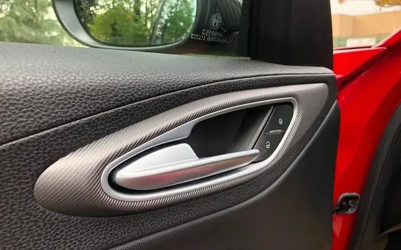 Used Alfa Romeo Giulia Veloce 280 HP (205 kW) 2018 Red Sedan