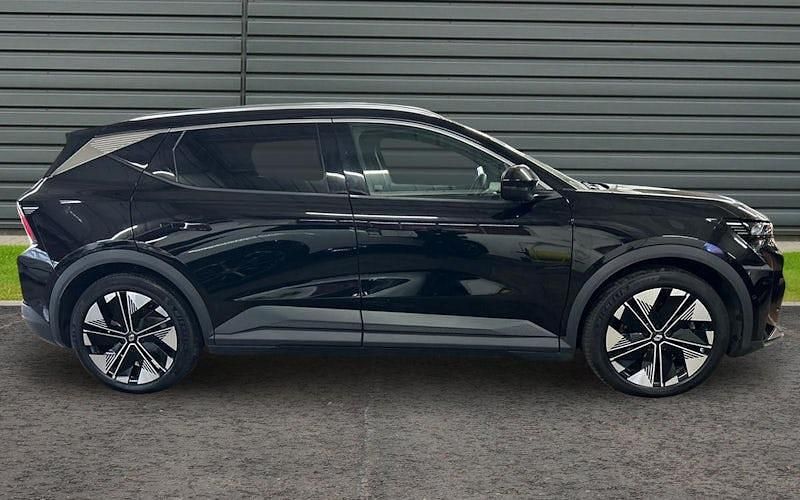 Używany Renault Scenic E-Tech Techno 160 kW (218 KM) 2025 SUV