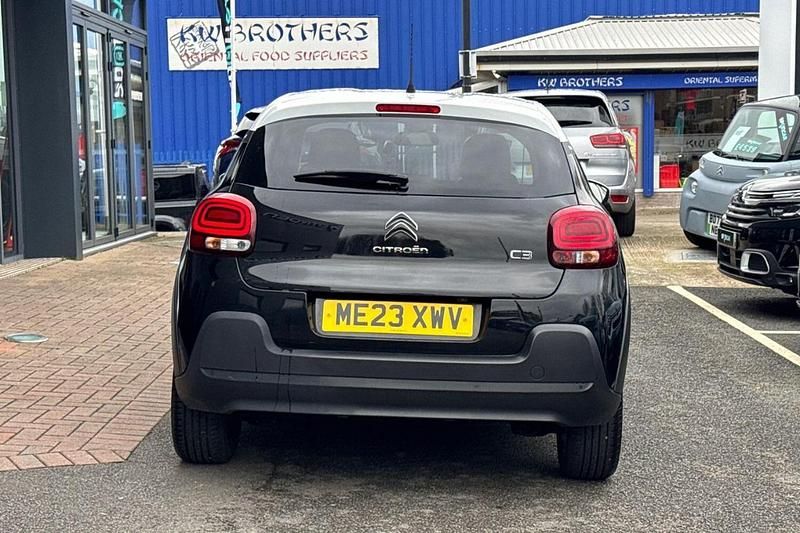 Used Citroën C3 PureTech 108 HP (79 kW) 2023 Black Hatchback