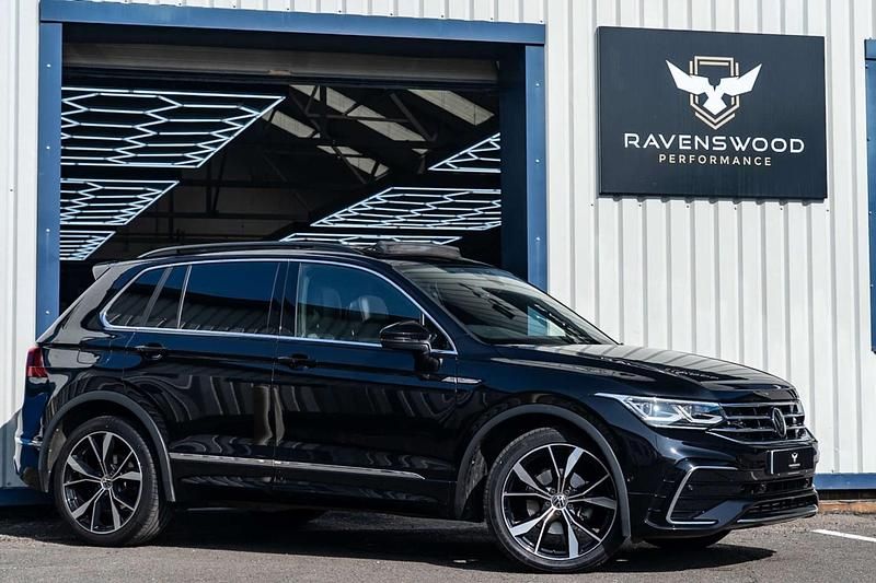 Used VW Tiguan R-line 150 HP (110 kW) 2022 Black SUV