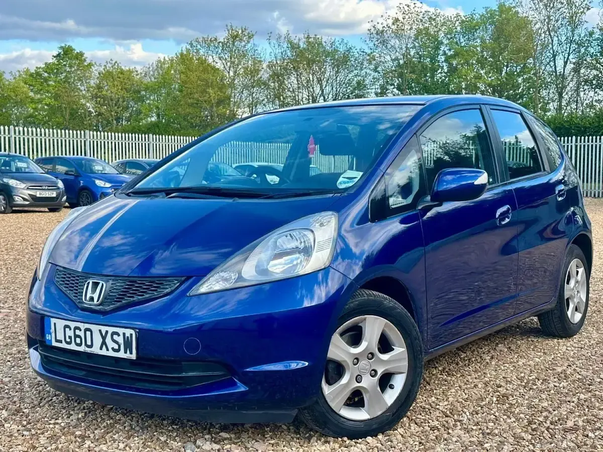 Used Honda Jazz ES 100 HP (73 kW) 2010 Blue Hatchback
