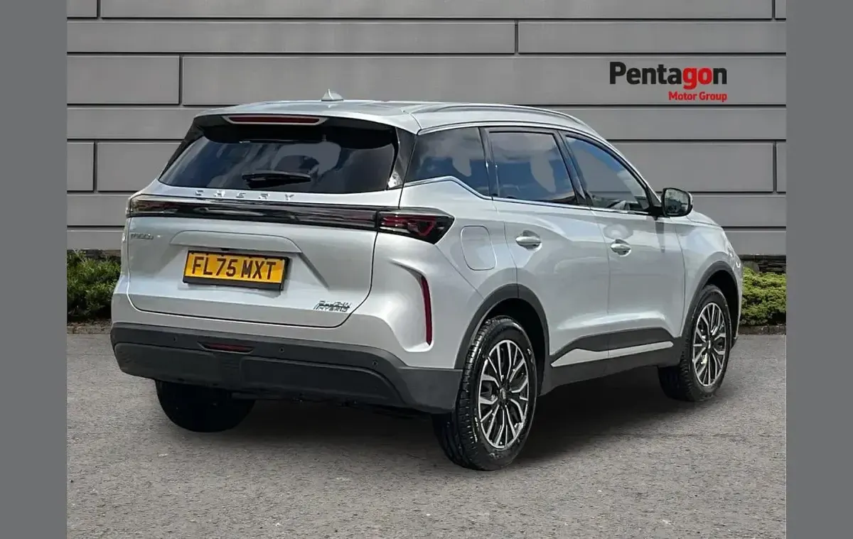 Gebraucht Chery Tiggo 7 235 PS (172 kW) 2026 Silber SUV