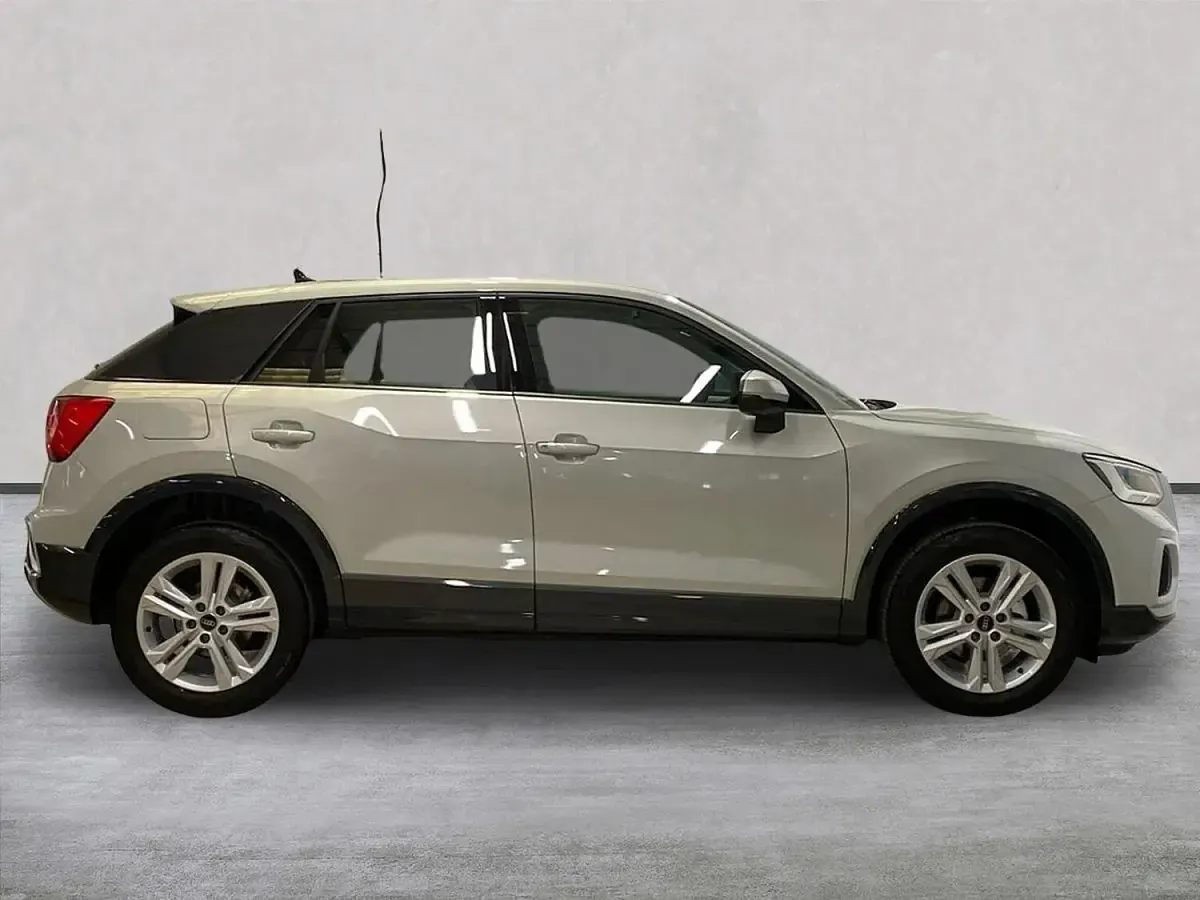 Used Audi Q2 Sport 150 HP (110 kW) 2026 Silver SUV