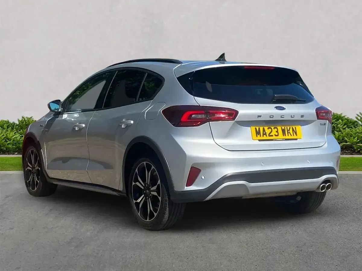 Used Ford Focus Active 2023 Silver Hatchback