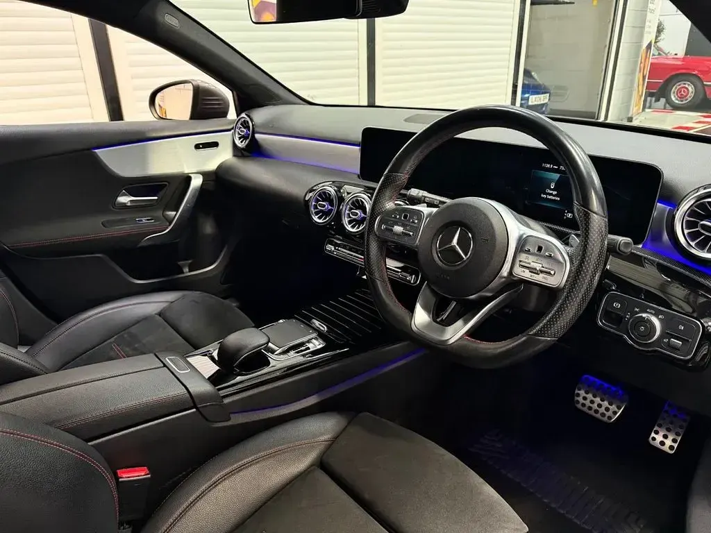 Used Mercedes A250 AMG Line Premium 220 HP (161 kW) 2018 Grey Hatchback