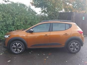 Used Dacia Sandero Journey 91 HP (66 kW) 2023 Orange Hatchback