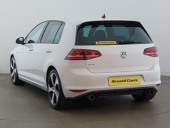 Used VW Golf VII GTI 220 HP (161 kW) 2016 White Hatchback