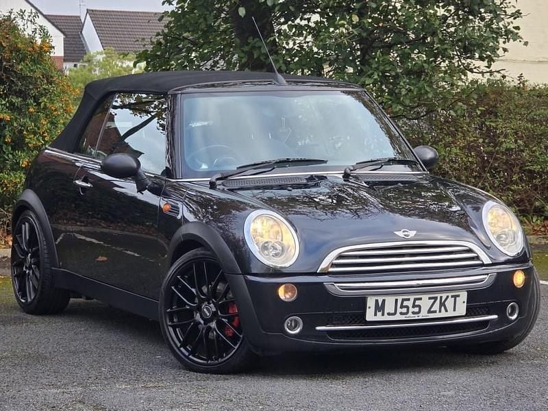 Black Used 2005 Mini ONE Hatchback | £2,495 (Fair price) - Image 1/4