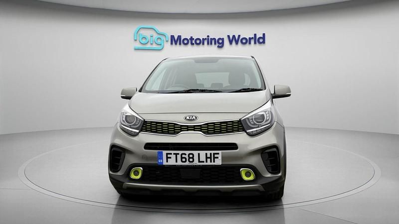 Used Kia Picanto X-Line 83 HP (61 kW) 2018 Silver Hatchback