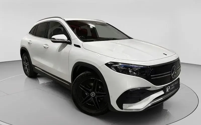 Begagnad Mercedes EQA250 AMG line 139 kW (190 HK) 2021 SUV